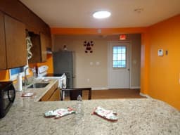 Fran Cares Assisted Living - Gallery Image 4