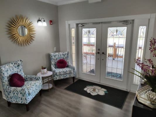 Magnolia Assisted Living - Pearland - Gallery Image 2