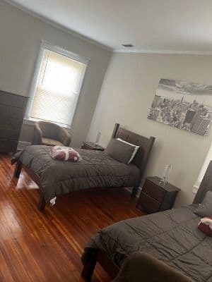 #1 Adoring Adult Care Assisted Living - Gallery Image 4