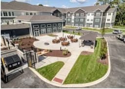 Bridgepointe Gardens - Gallery Image 3