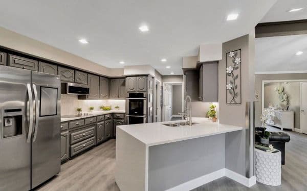 Silver Leaf - 2508 Crawford - Gallery Image 5