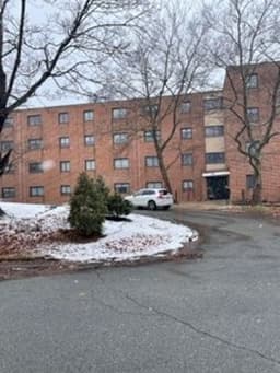 Visiting Nurse Assisted Living Community - Gallery Image 4