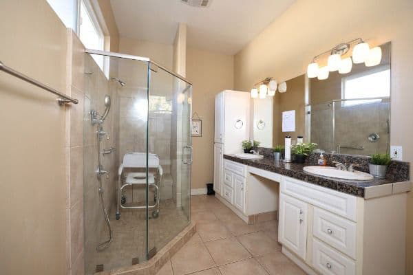 Golden Sunset Villa - Gallery Image 4