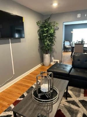 Stewart Manor Assisted Living - Gallery Image 3