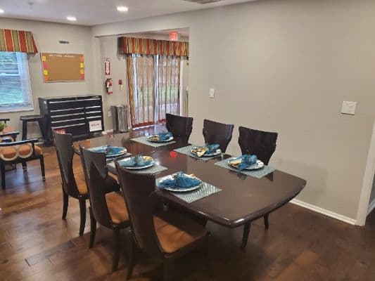Pinnacle-Bowie Assisted Living - Gallery Image 3
