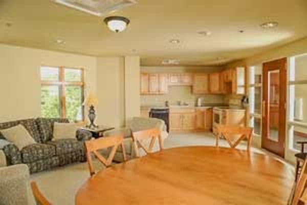 Cedar Crest Health Center - Gallery Image 6