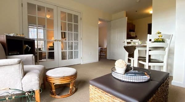 Kingston Residence Of Vermilion - Gallery Image 1