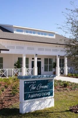 Senior Living at the Greens - Gallery Image 2