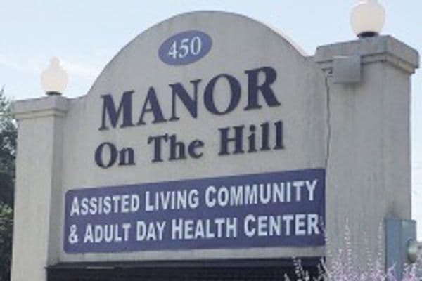 Manor on the Hill - Gallery Image 4