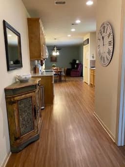 Crossroads Senior Living Magnolia - Gallery Image 2
