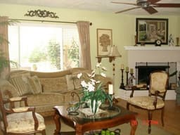 Peppertree Guest Home - Gallery Image 6