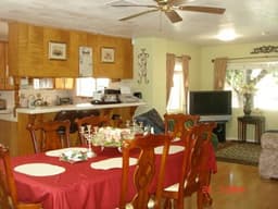 Peppertree Guest Home - Gallery Image 3