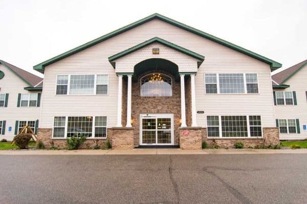 Edgewood Senior Living in Baxter - Gallery Image 4