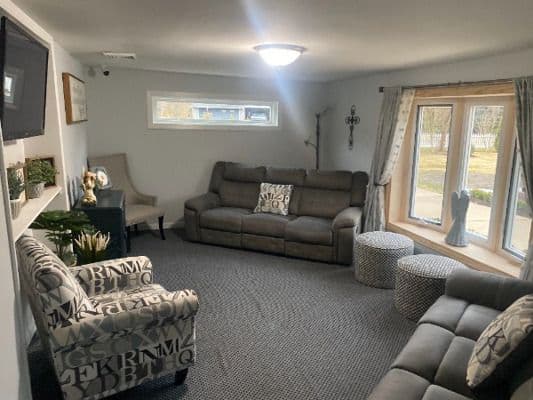 Mayfield Assisted Living & Care - Gallery Image 2