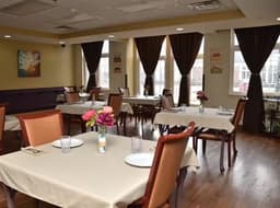 Crystal Creek Assisted Living - Gallery Image 5
