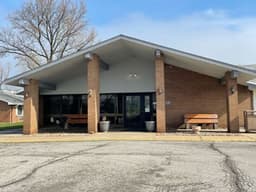 Carriage Square Living & Rehab Center - Gallery Image 1