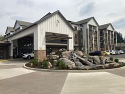 The Springs At Happy Valley - Gallery Image 2