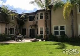 Garden Abode - Gallery Image 1