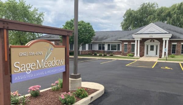 Meadowbrook of Racine/Sage Meadow of Racine - Gallery Image 4