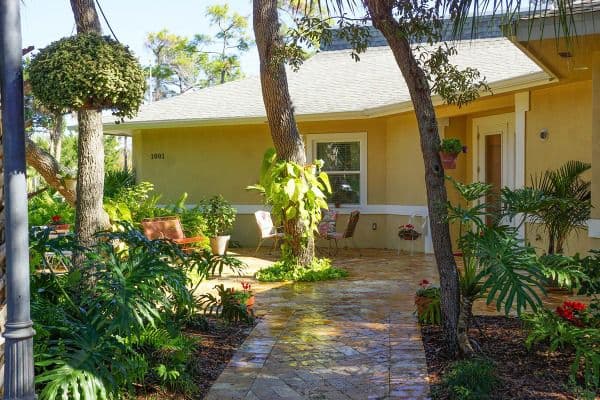 Sarah House At Old Tomoka Road - Gallery Image 1