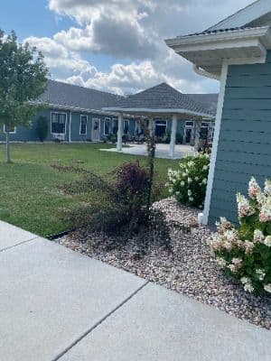 Country Villa Assisted Living - Gallery Image 5