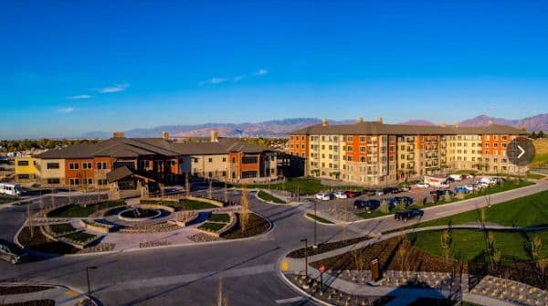 Summit Vista