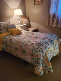 Deluxe Assisted Living - Gallery Image 5
