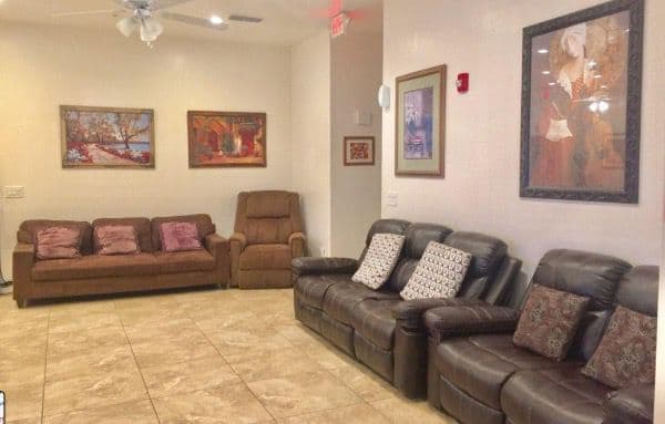 Primavera Assisted Living - Gallery Image 3