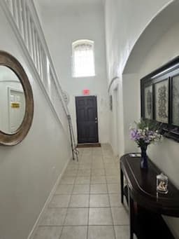 Aurora Living - Silverchase - Gallery Image 2
