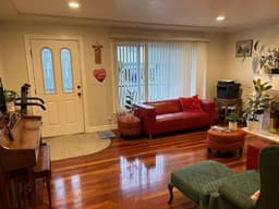 Mediatrix Home, Dennis Martija - Gallery Image 4