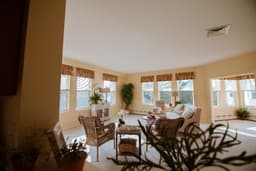 The Inn At Meredith Bay - Gallery Image 3