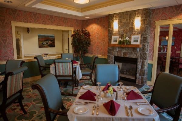 The Inn At Meredith Bay - Gallery Image 4
