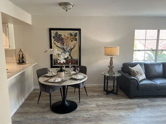 North County Villa - Gallery Image 4