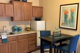 Country Club Retirement Campus - Gallery Image 6