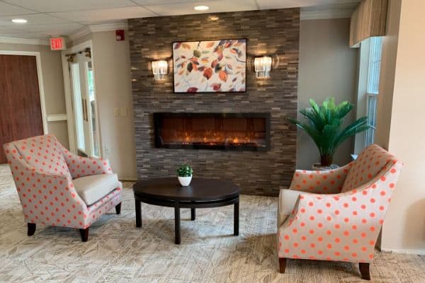 Country Club Retirement Campus - Gallery Image 4