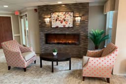 Country Club Retirement Campus - Gallery Image 4