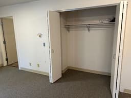 Northaven II Retirement Apartment - Gallery Image 4