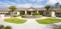 Azalea Gardens Assisted Living & Memory Care - Gallery Image 2
