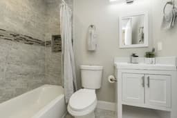 Pleasure Luxurious Living - Gallery Image 5
