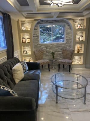 Pleasure Luxurious Living Ii - Gallery Image 2