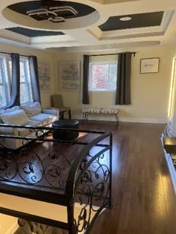 Pleasure Luxurious Living Ii - Gallery Image 3