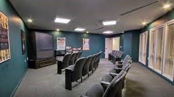 The Pines Senior Apartments - Gallery Image 5