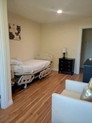 Komfort Care Home - Gallery Image 6