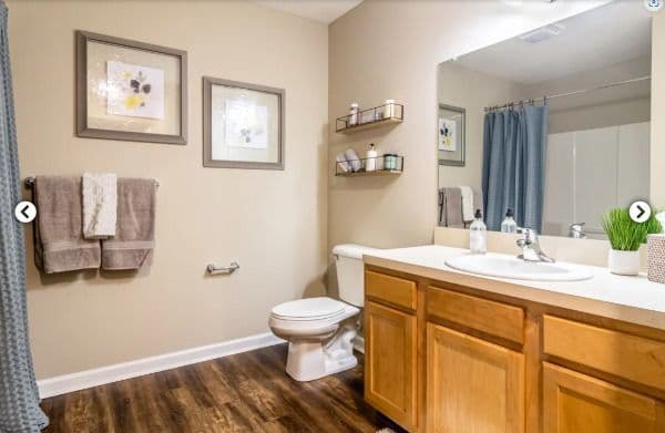 Redwood Noblesville Webster Drive - Gallery Image 3