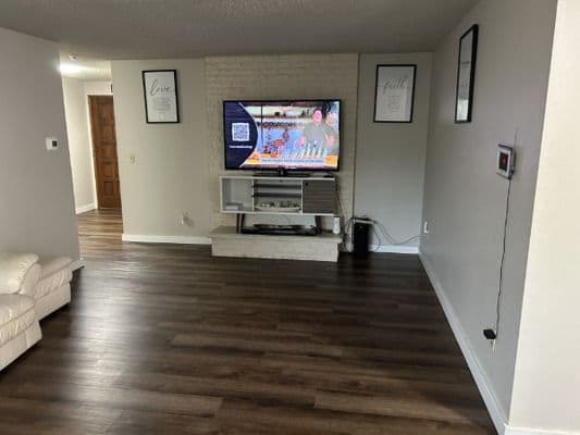 J & B Adult Foster Home, Ishmael Okemwa, Lpn - Gallery Image 5