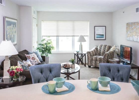 The Weils of Menorah Park-Robinson Residence - Gallery Image 6