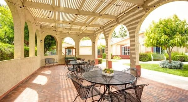 Crescent Landing at Santa Ana Memory Care - Gallery Image 6