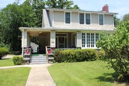 Quality Care At Buckingham Manor, Llc - Gallery Image 1