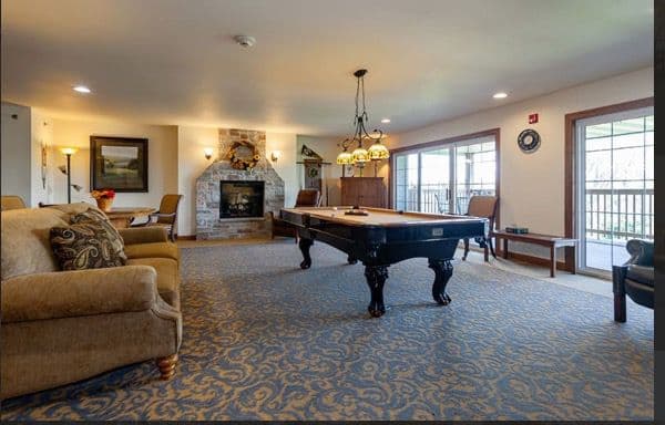 The Lakeshore At Jackson Crossings - Gallery Image 6