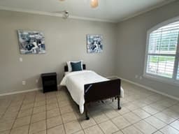 Rhonda's Ambassadors Assisted Living Spring - Gallery Image 5